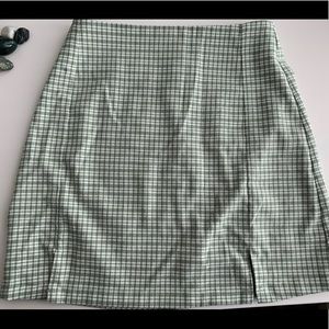 Brandy Melville plaid skirt (one size fits all)